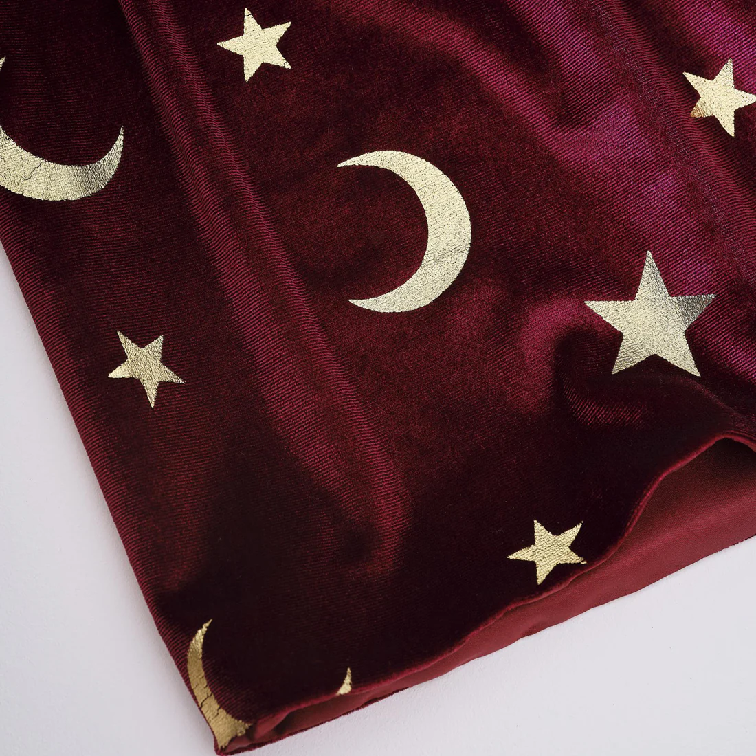 Childs Burgundy Velvet Magician Costume - Image 5